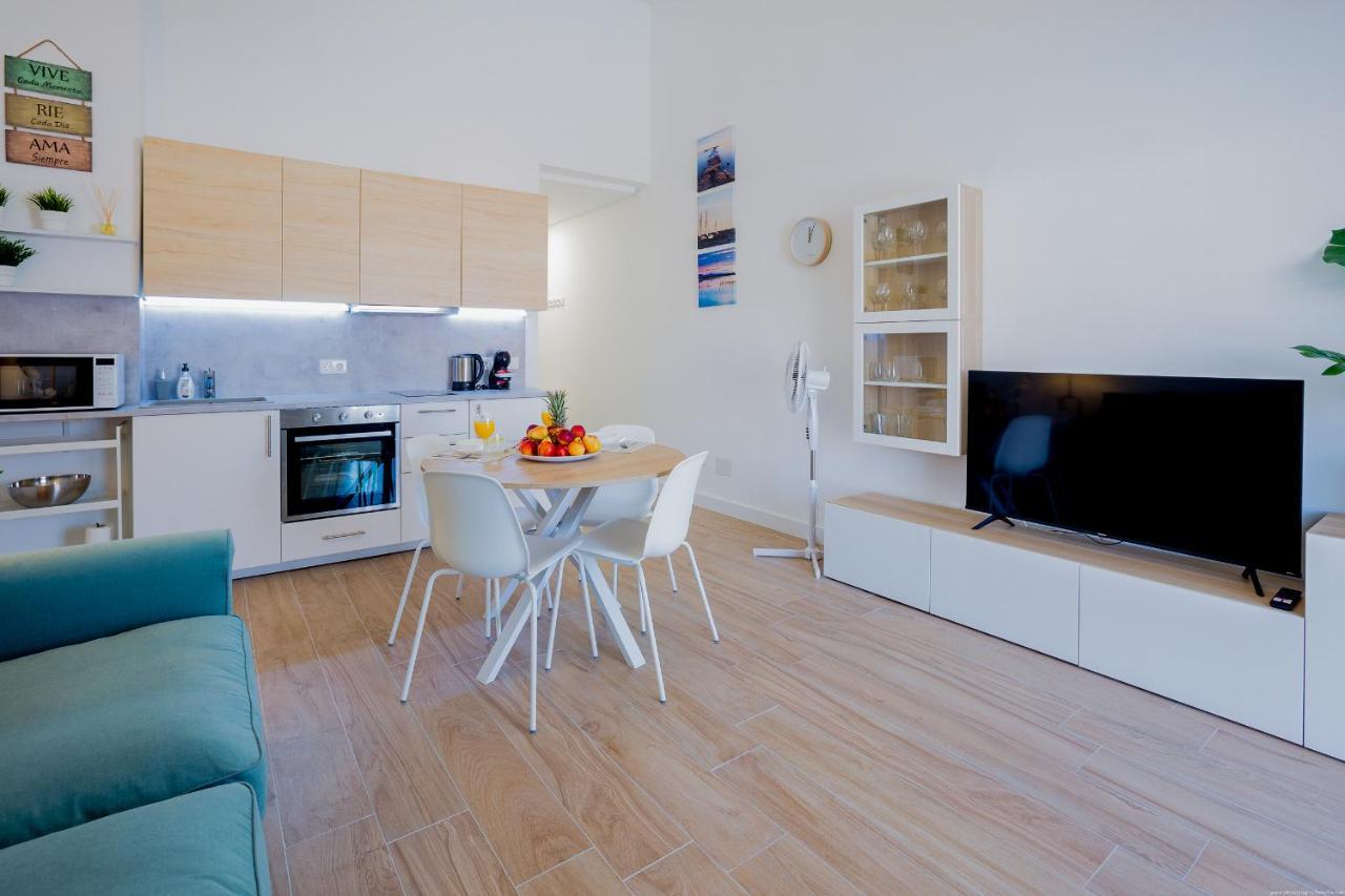 Bright & Stylish Apartment In Chipeque, Los Cristianos Arona  Εξωτερικό φωτογραφία